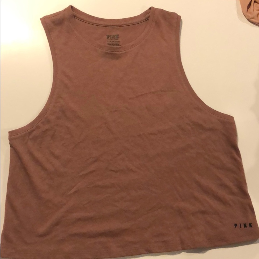 loose tank top